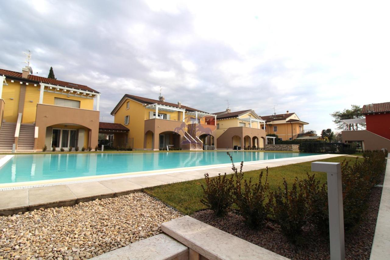 Appartamenti Acquadolce Peschiera del Garda Exterior photo