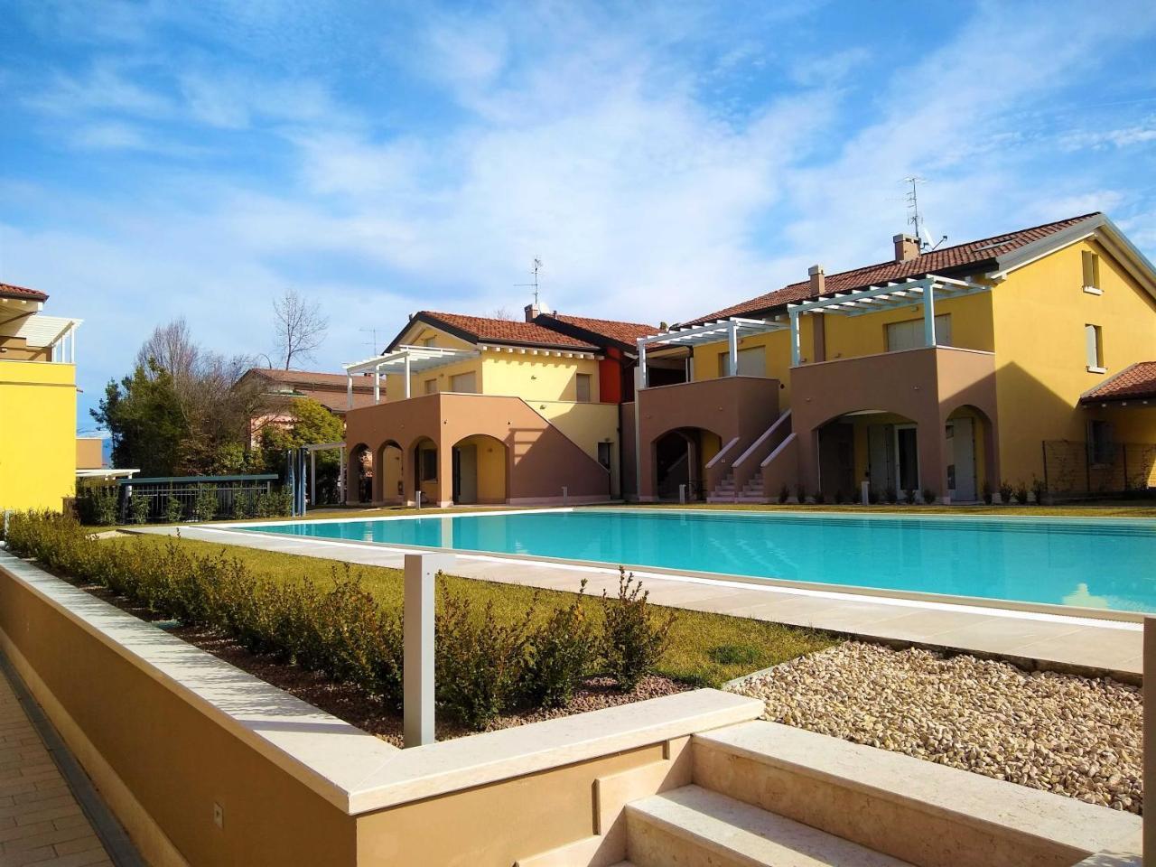 Appartamenti Acquadolce Peschiera del Garda Exterior photo